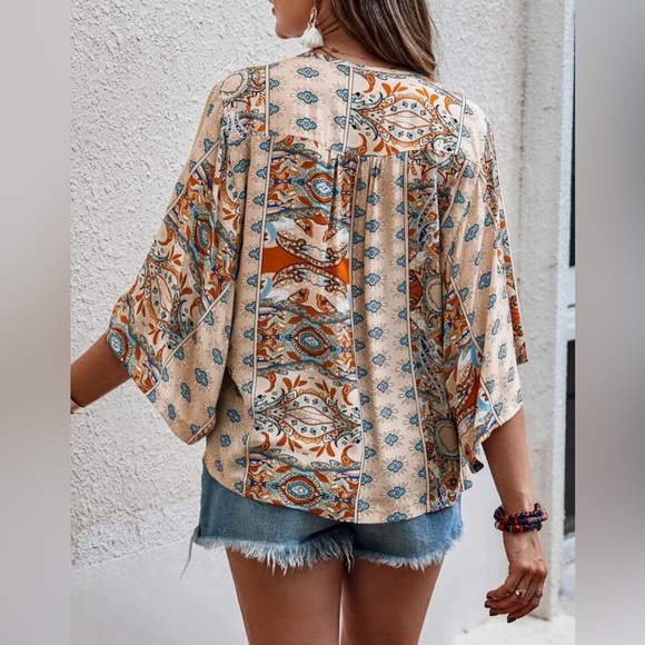 Cream Navy Boho Floral Kimono Wide Sleeve Top / Batwing Sleeve Blouse - Picture 5 of 6